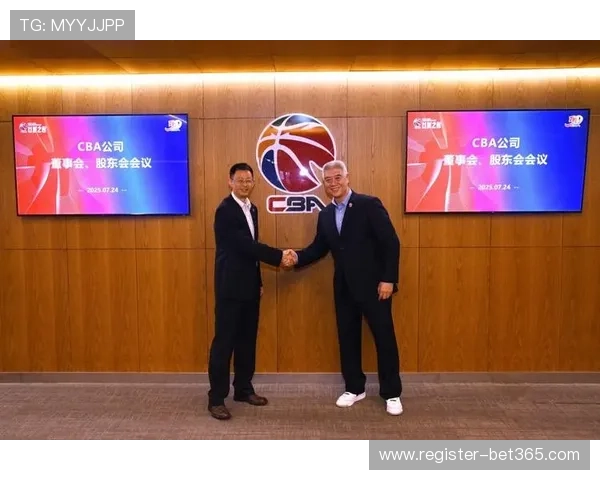 中国篮协携手NBA中国共促发展为男女篮球员提供赴美交流新机遇 中国篮协携手NBA中国共促发展为男女篮球员提供赴美交流新机遇